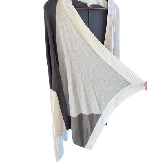 LULULEMON Hatha Wrap OSFA-OSFM Nebula / Raceway Grey / White EUC $128 MSRP - Picture 8 of 8